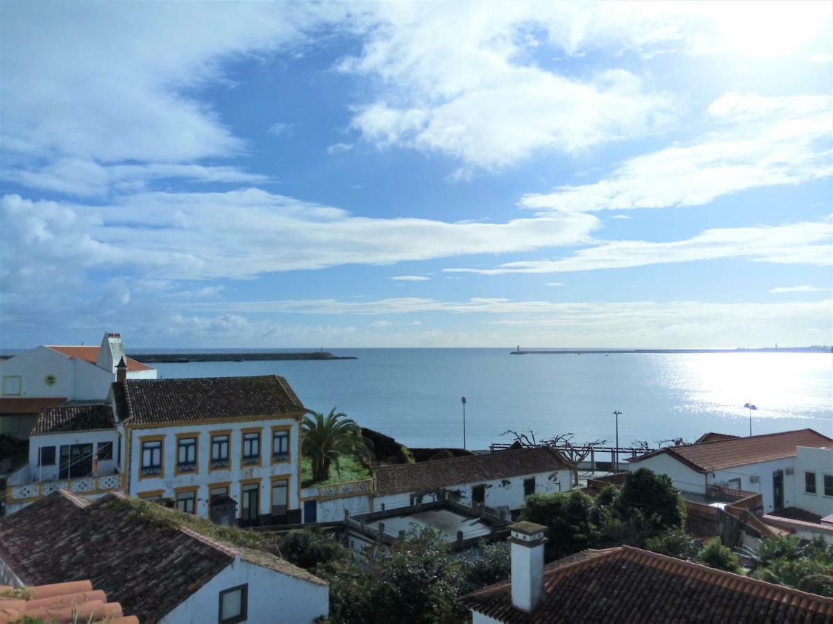 Janelas Da Praia 普拉亚达维多利亚 外观 照片